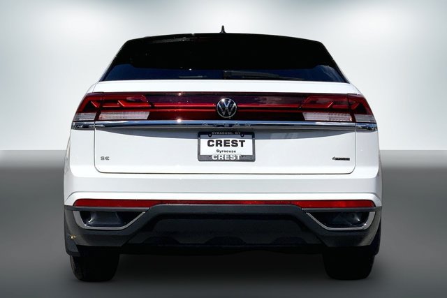Used 2024 Volkswagen Atlas Cross Sport SE AWD/4WD image 3