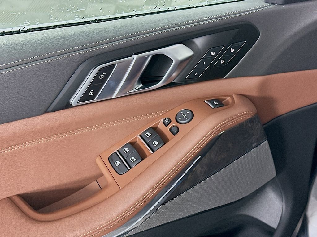 New 2026 BMW X5 xDrive40i w/ Executive Package image 23