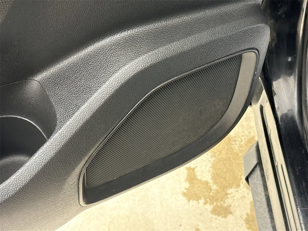 Used 2017 Nissan Titan PRO-4X image 22