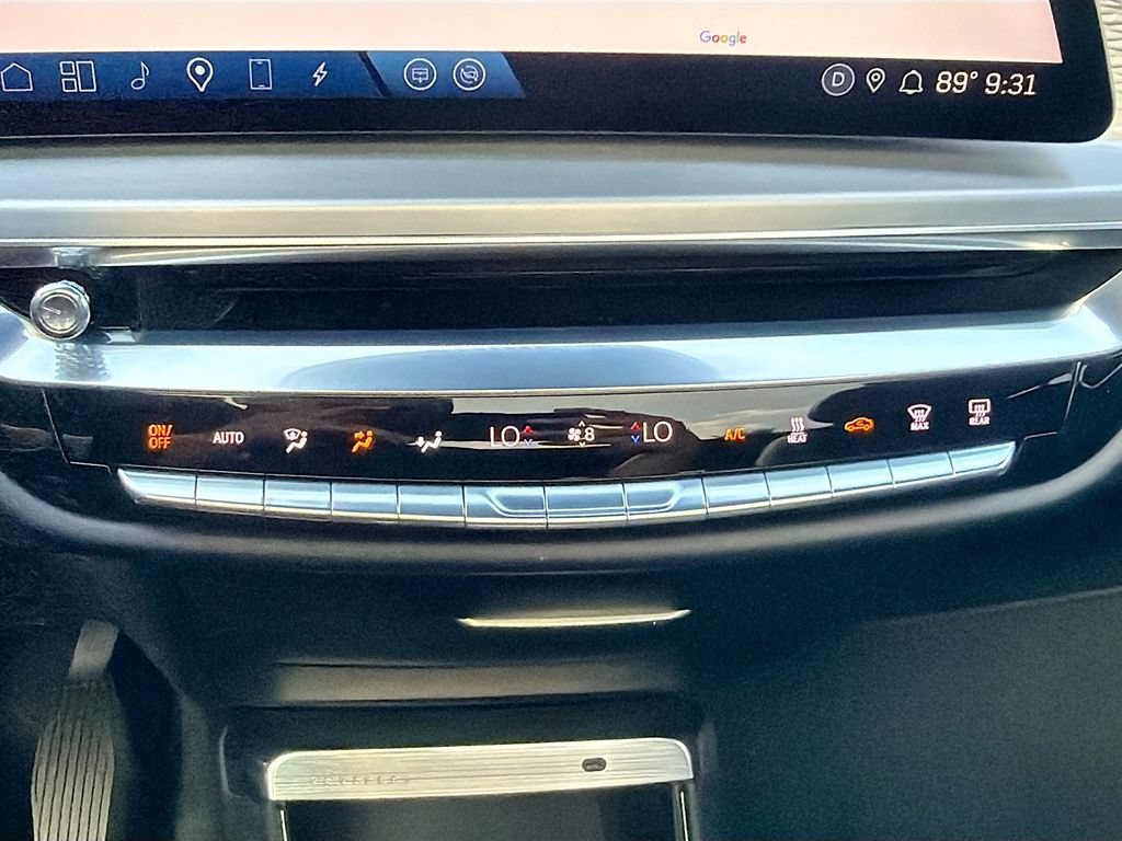 Certified 2023 Cadillac Lyriq 2WD image 35