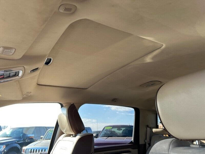 Used 2019 RAM 1500 Laramie image 12