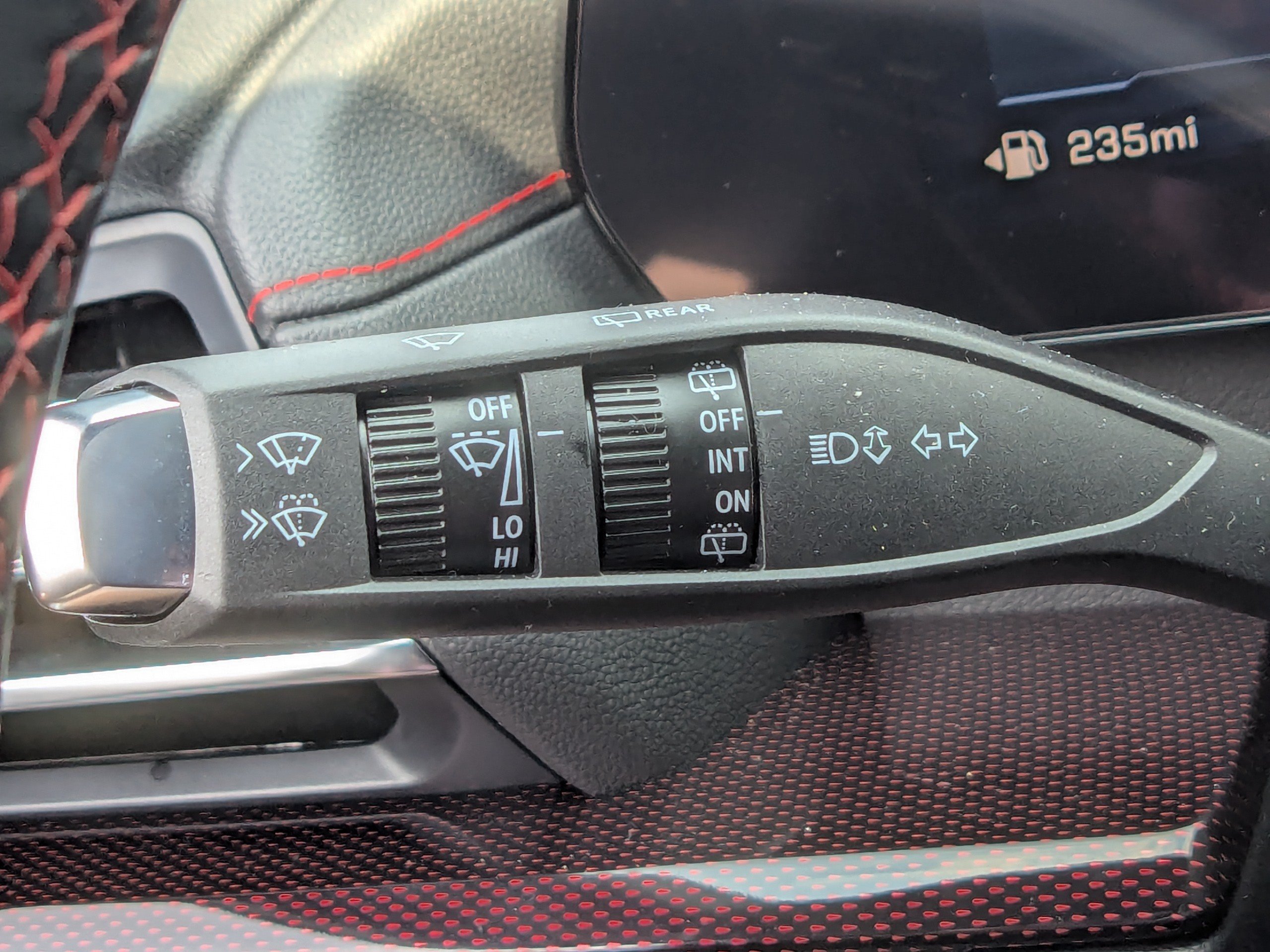 New 2026 Chevrolet Traverse RS FWD image 28