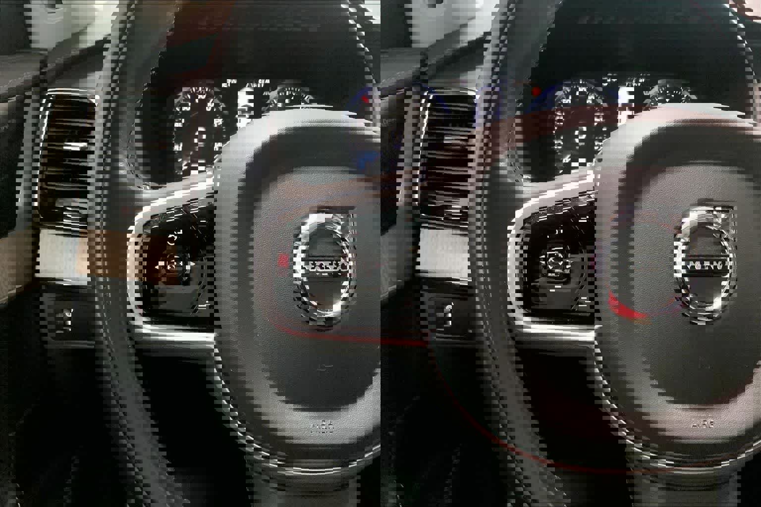 Used 2021 Volvo XC90 T6 Inscription w/ Climate Package image 24