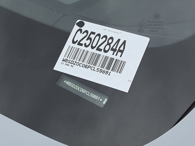 Used 2023 BMW M8 Competition image 32