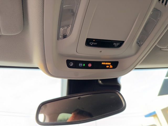 Used 2023 Buick Envision Essence image 45