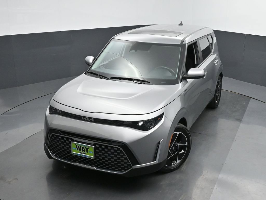 Used 2023 Kia Soul EX image 34