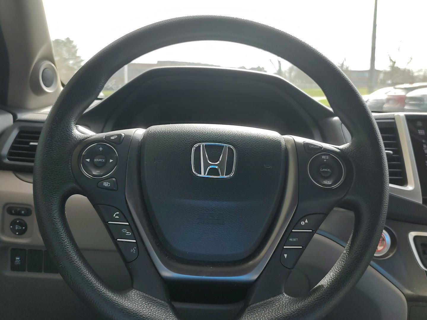 Used 2016 Honda Pilot EX image 17