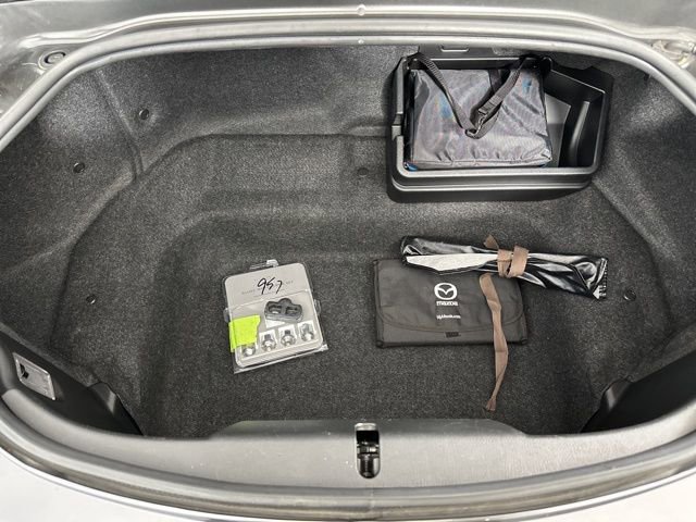 Used 2019 MAZDA MX-5 Miata RF Grand Touring image 27