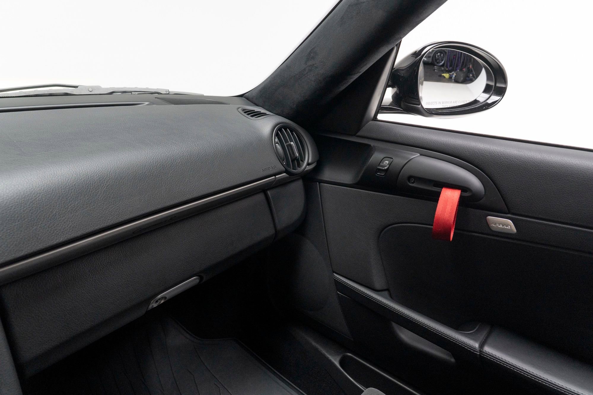 Used 2012 Porsche Cayman R image 38