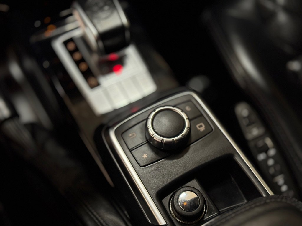 Used 2017 Mercedes-Benz G 65 AMG 4MATIC image 34