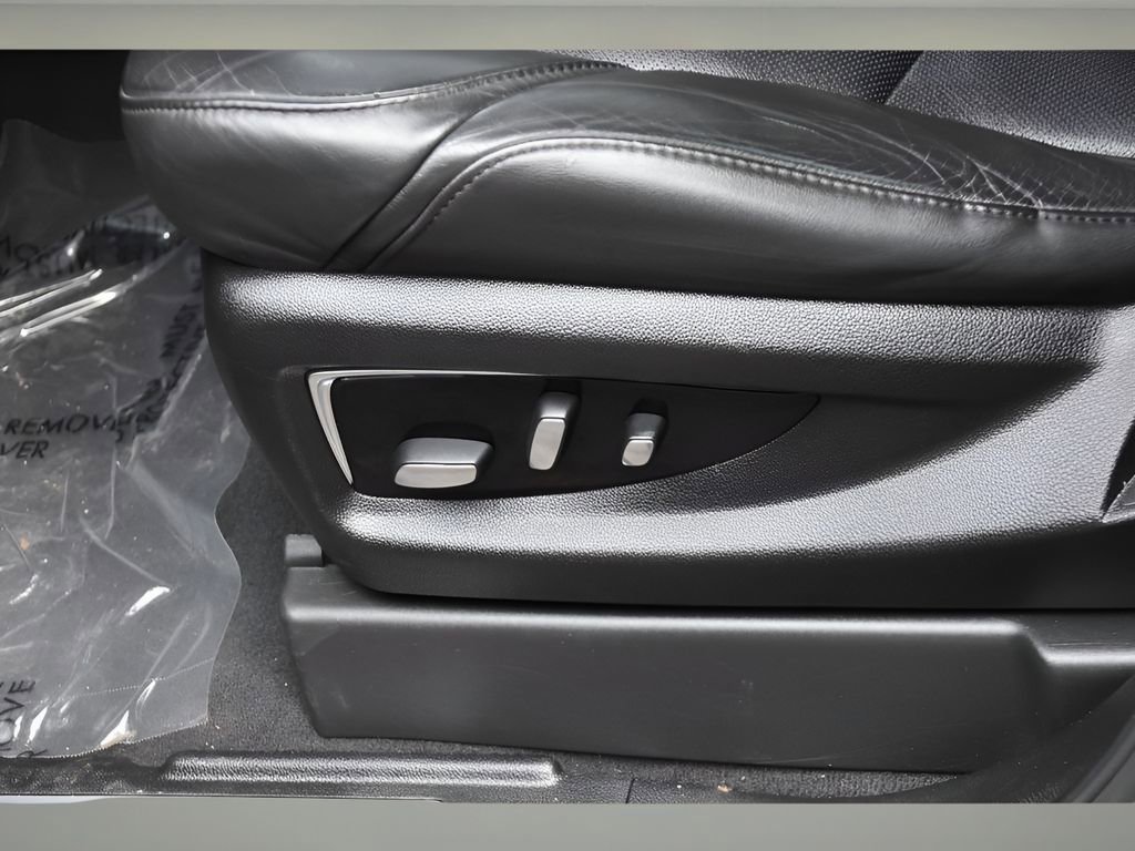 Used 2019 Cadillac Escalade ESV Luxury image 35