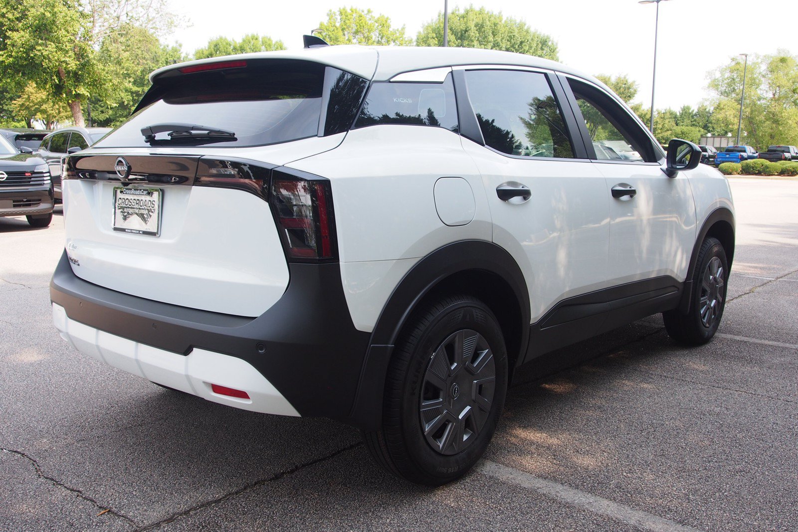 New 2026 Nissan Kicks S FWD image 7