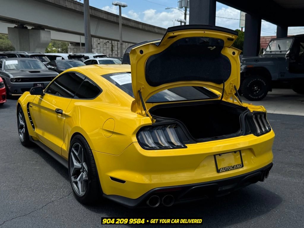 Used 2017 Ford Mustang Shelby GT350 RWD image 32