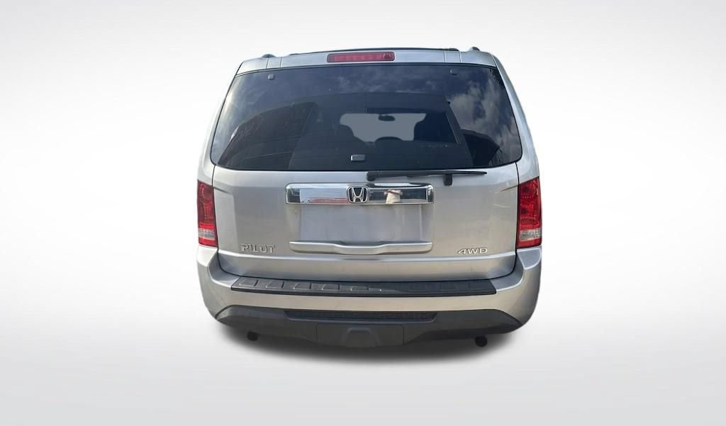 Used 2015 Honda Pilot LX image 5
