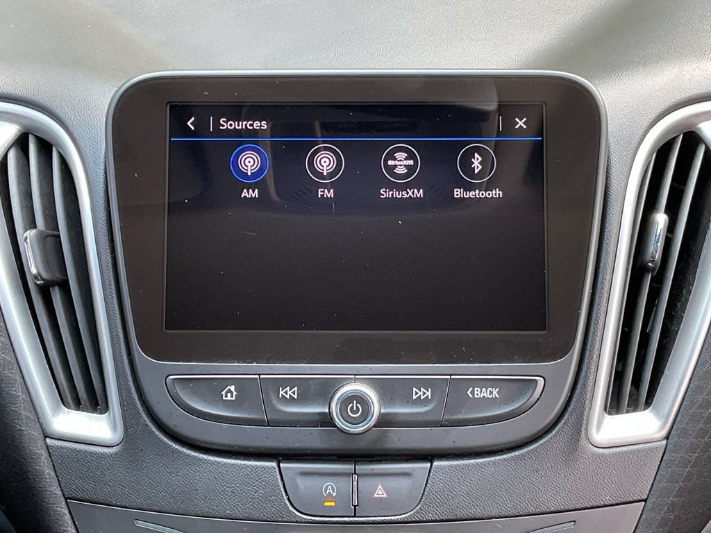 Used 2024 Chevrolet Malibu LT FWD image 20
