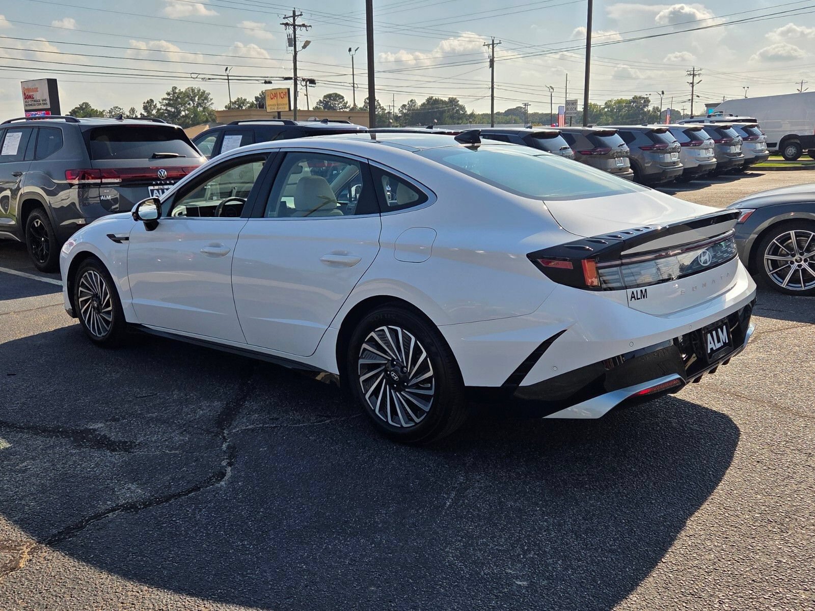 Used 2024 Hyundai Sonata Limited FWD image 9