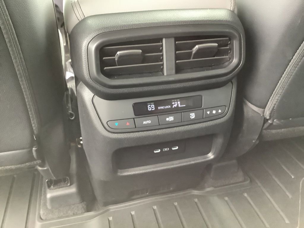 Used 2024 Honda Pilot EX-L image 27