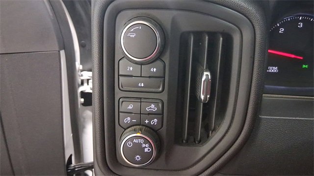Used 2024 Chevrolet Silverado 2500 Custom w/ Custom Value Package image 24