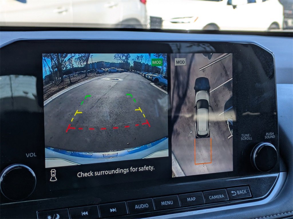 Used 2022 Nissan Rogue SL w/ SL Premium Package image 22