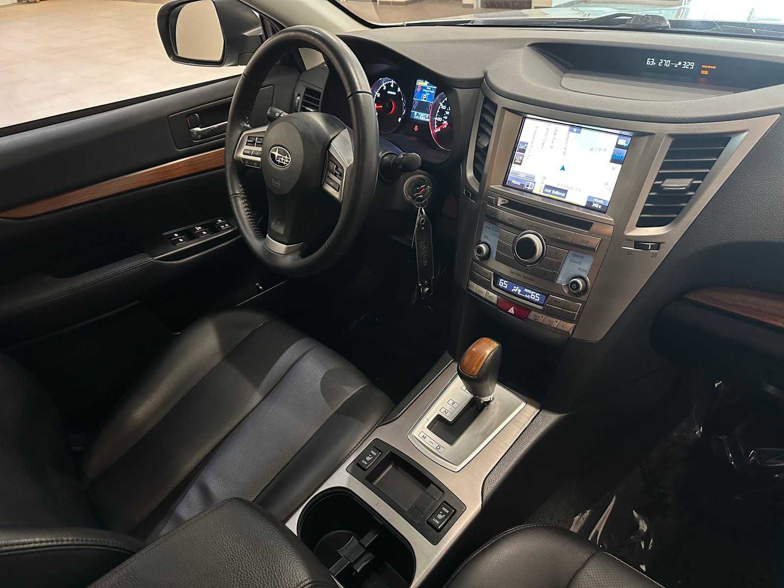 Used 2014 Subaru Outback 2.5i Limited AWD/4WD image 28