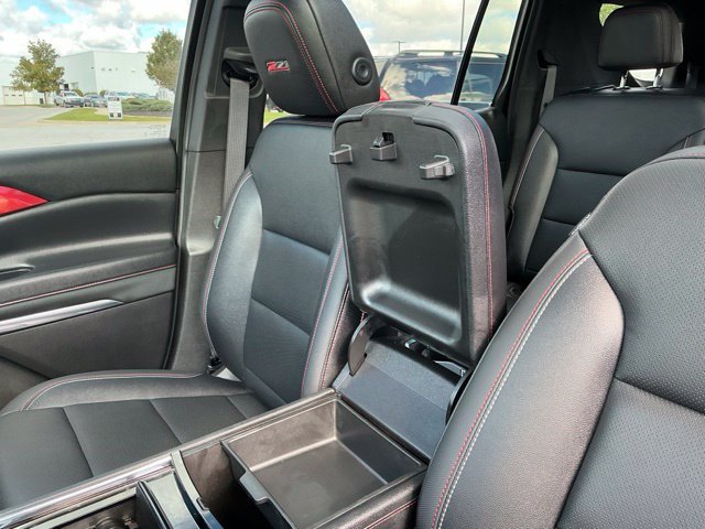 Used 2025 Chevrolet Traverse Z71 w/ Enhanced Driving Package AWD/4WD image 33