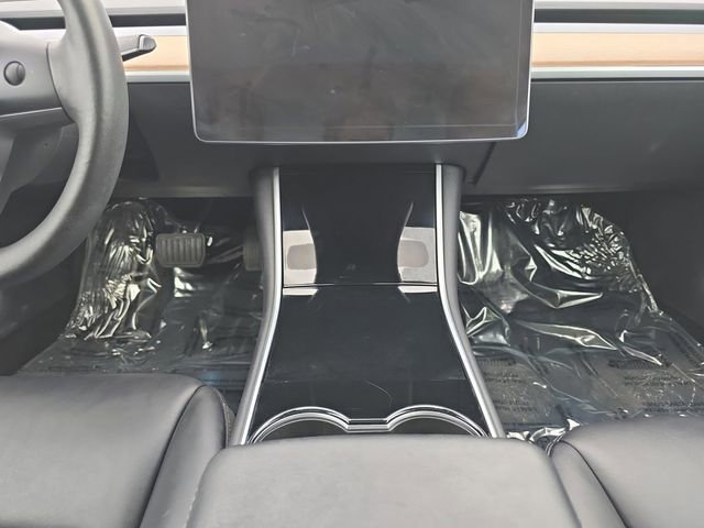 Used 2020 Tesla Model 3 Long Range image 3