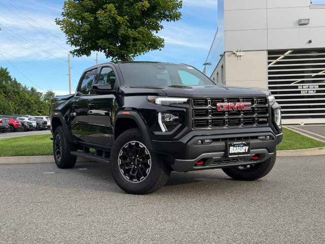 Used 2026 GMC Canyon AT4 AWD/4WD image 1