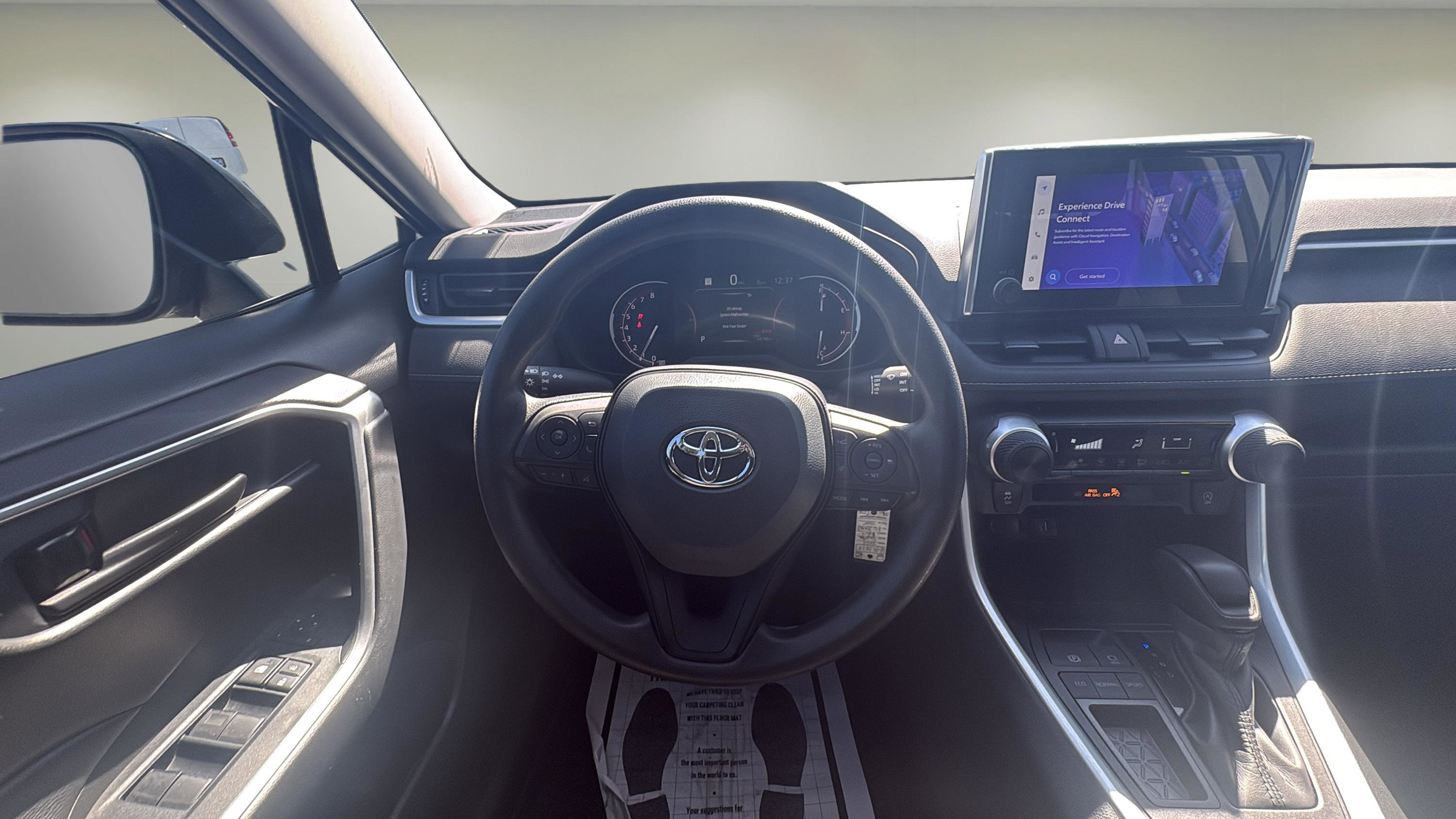 Used 2024 Toyota RAV4 LE image 11