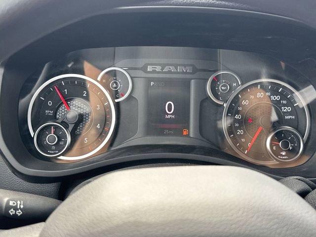 New 2025 RAM 2500 Tradesman AWD/4WD image 16
