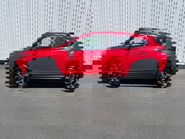 Used 2025 Subaru Crosstrek 2.0i Premium w/ Crosstrek Mirror Package image 3