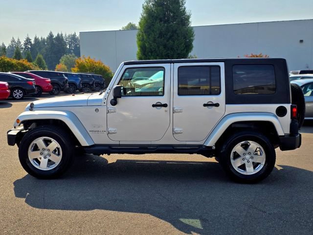 Used 2008 Jeep Wrangler Unlimited Sahara AWD/4WD image 5