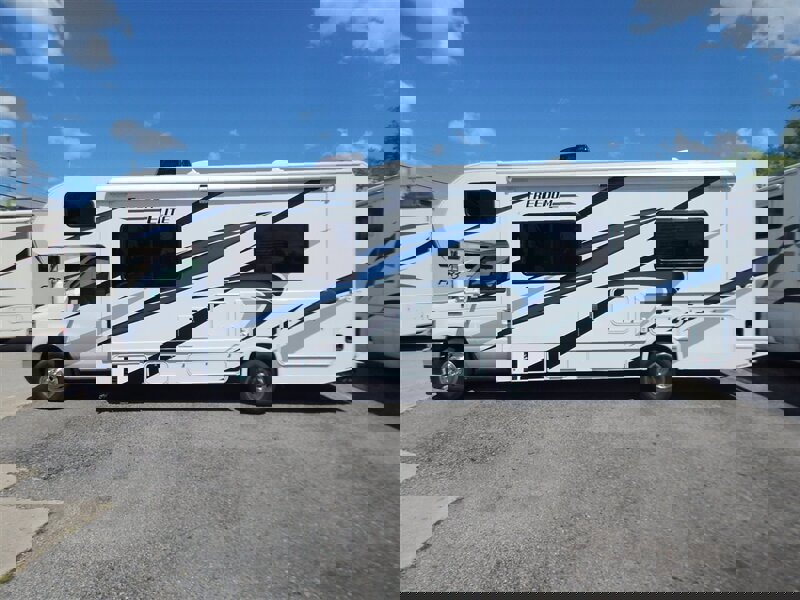 Used 2022 Ford E-450 and Econoline 450 Super Duty w/ Motorhome Prep Package video 1