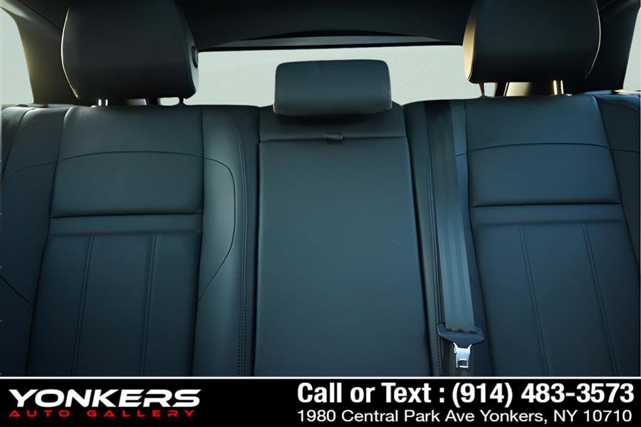 Used 2024 Land Rover Range Rover Evoque S image 42