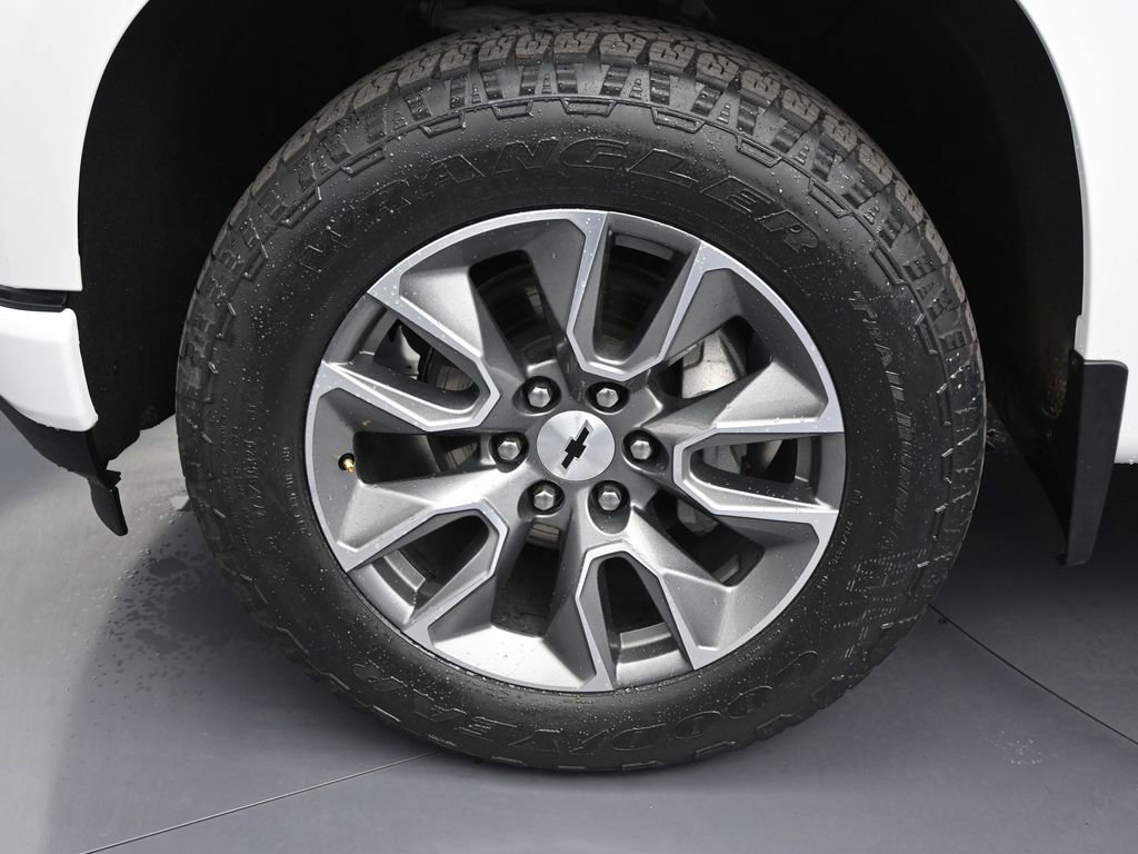 Used 2020 Chevrolet Silverado 1500 RST w/ All-Star Edition image 9