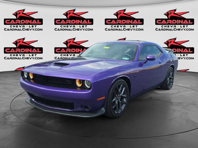 Used 2023 Dodge Challenger R/T w/ Blacktop Package RWD image 7