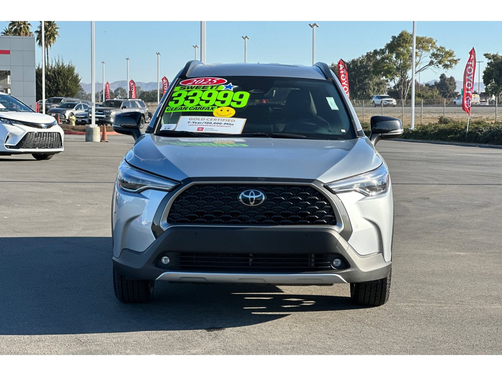 Used 2025 Toyota Corolla Cross XLE AWD/4WD image 9