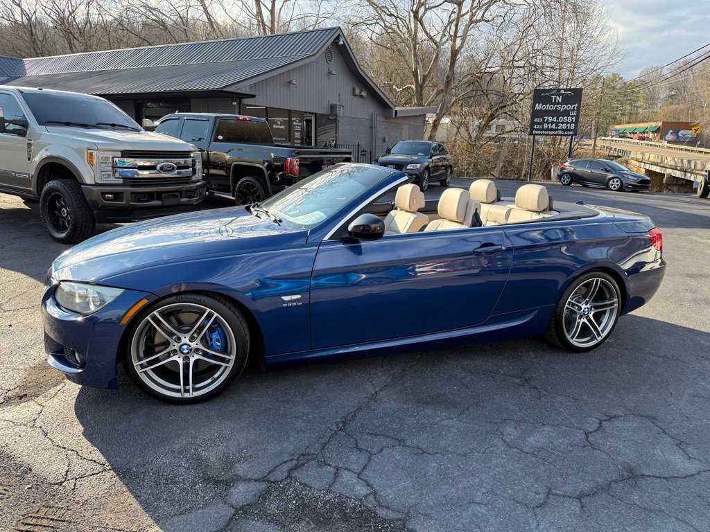 Used 2011 BMW 335is Convertible image 3