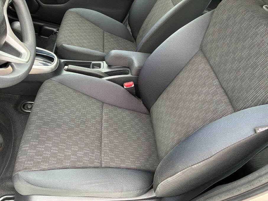 Used 2015 Honda Fit LX image 15