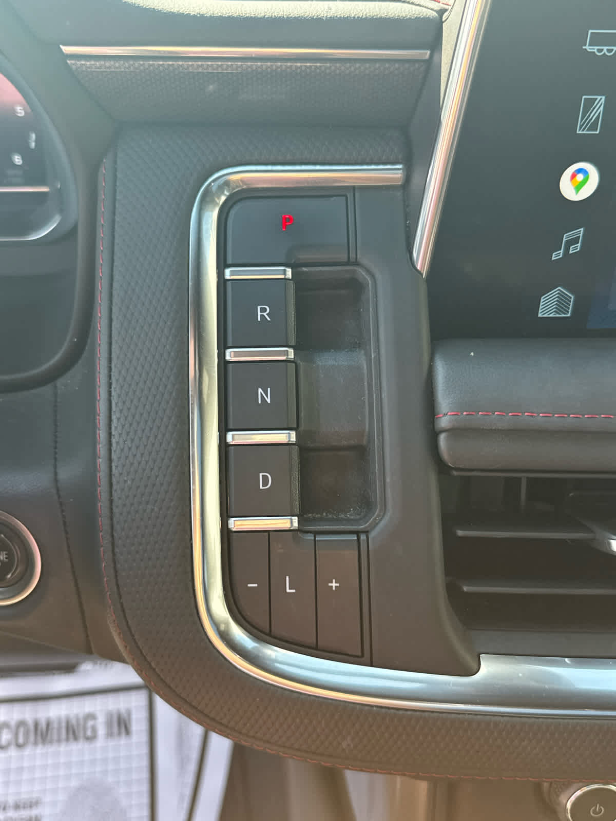 Used 2022 Chevrolet Tahoe RST w/ Luxury Package image 24