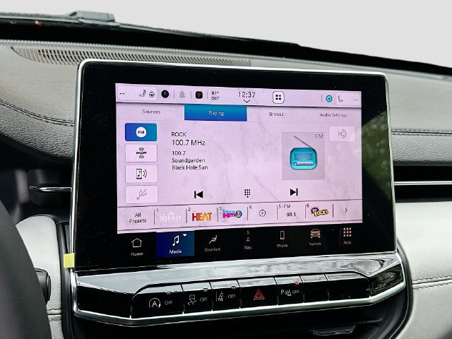 New 2026 Jeep Compass Limited w/ Sun, Sound & Navigation Group AWD/4WD image 16