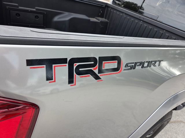Used 2017 Toyota Tacoma TRD Sport w/ Tow Package image 26