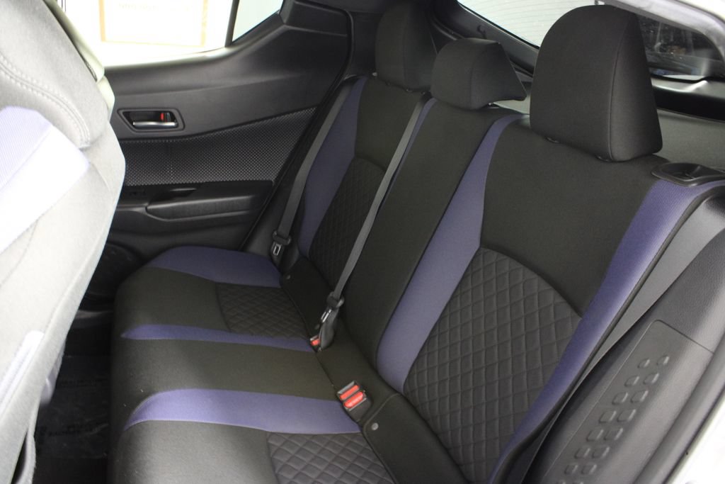 Used 2020 Toyota C-HR XLE FWD image 20