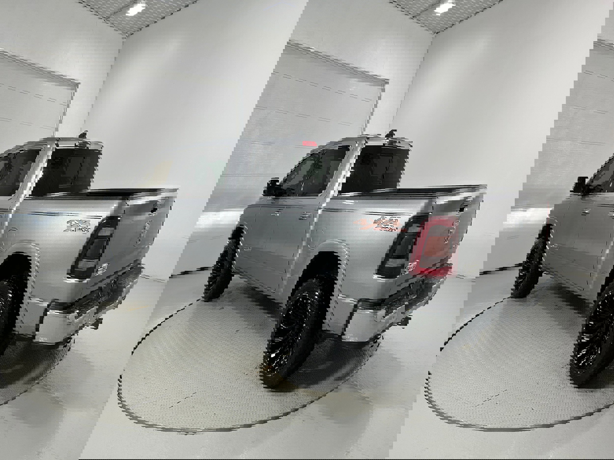 Used 2019 RAM 1500 Limited w/ Bed Utility Group image 25