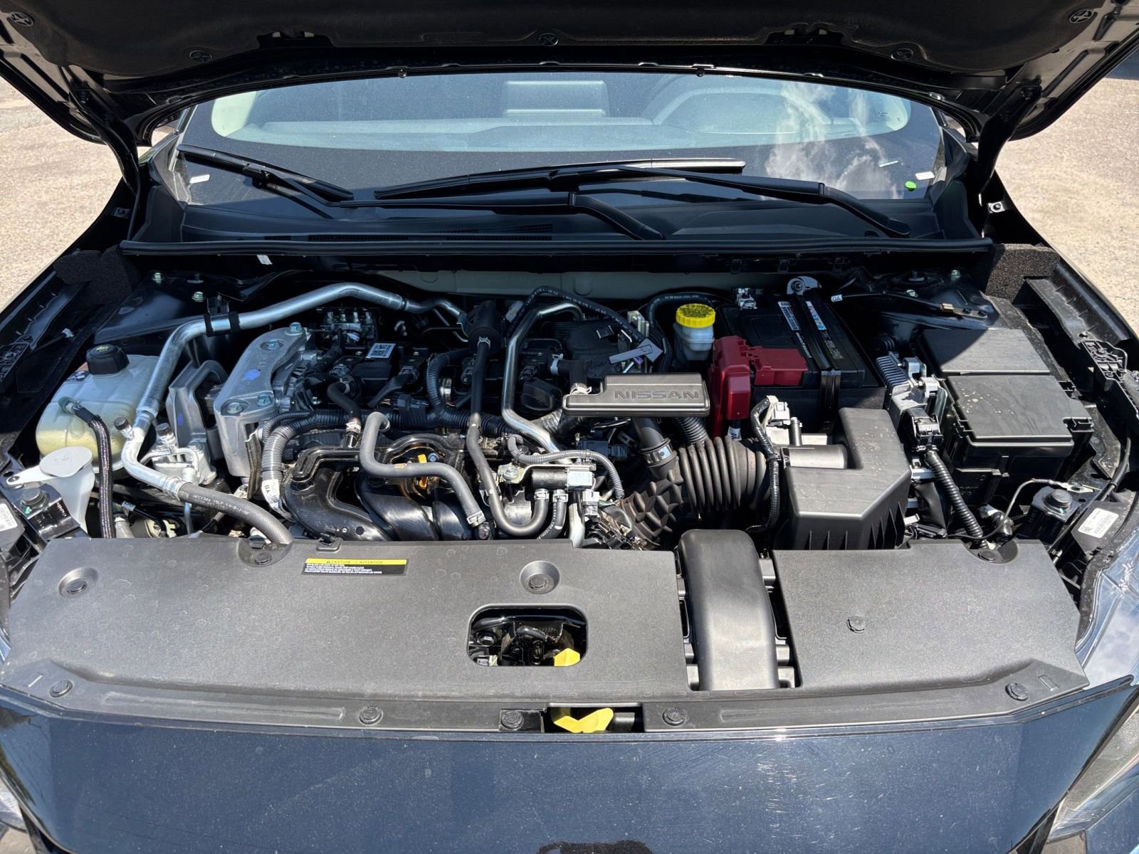Used 2025 Nissan Sentra SV FWD image 28