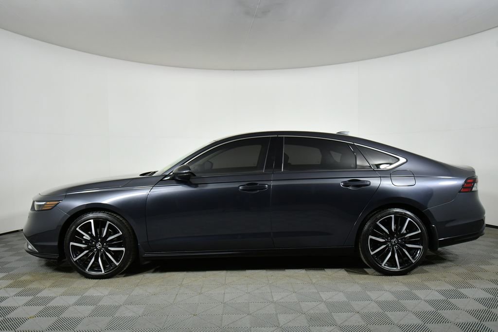 Used 2025 Honda Accord Touring image 16