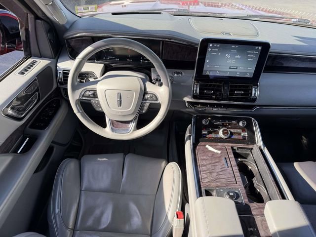 Used 2019 Lincoln Navigator L Reserve w/ Cargo Package image 16