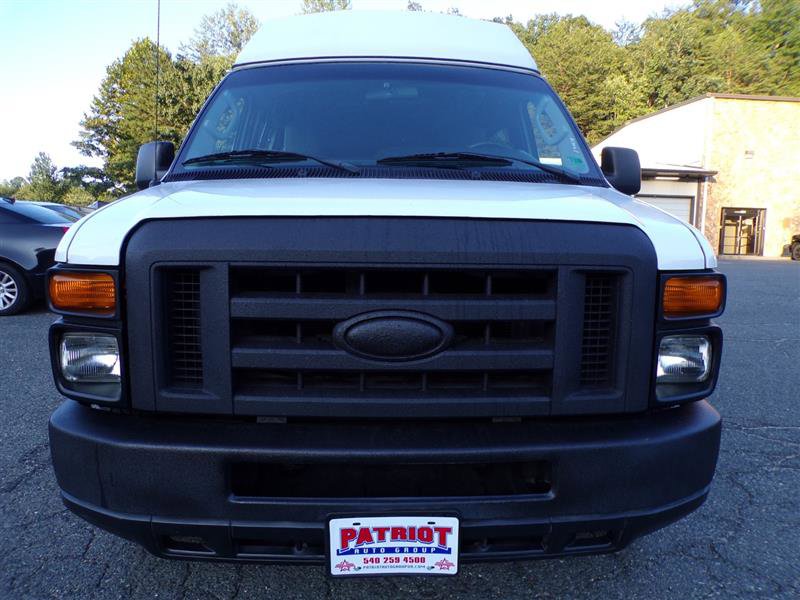Used 2014 Ford E-250 and Econoline 250 Extended w/ Power Group image 2