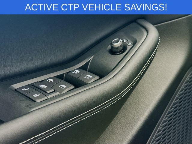 New 2025 Jeep Grand Cherokee Altitude image 17