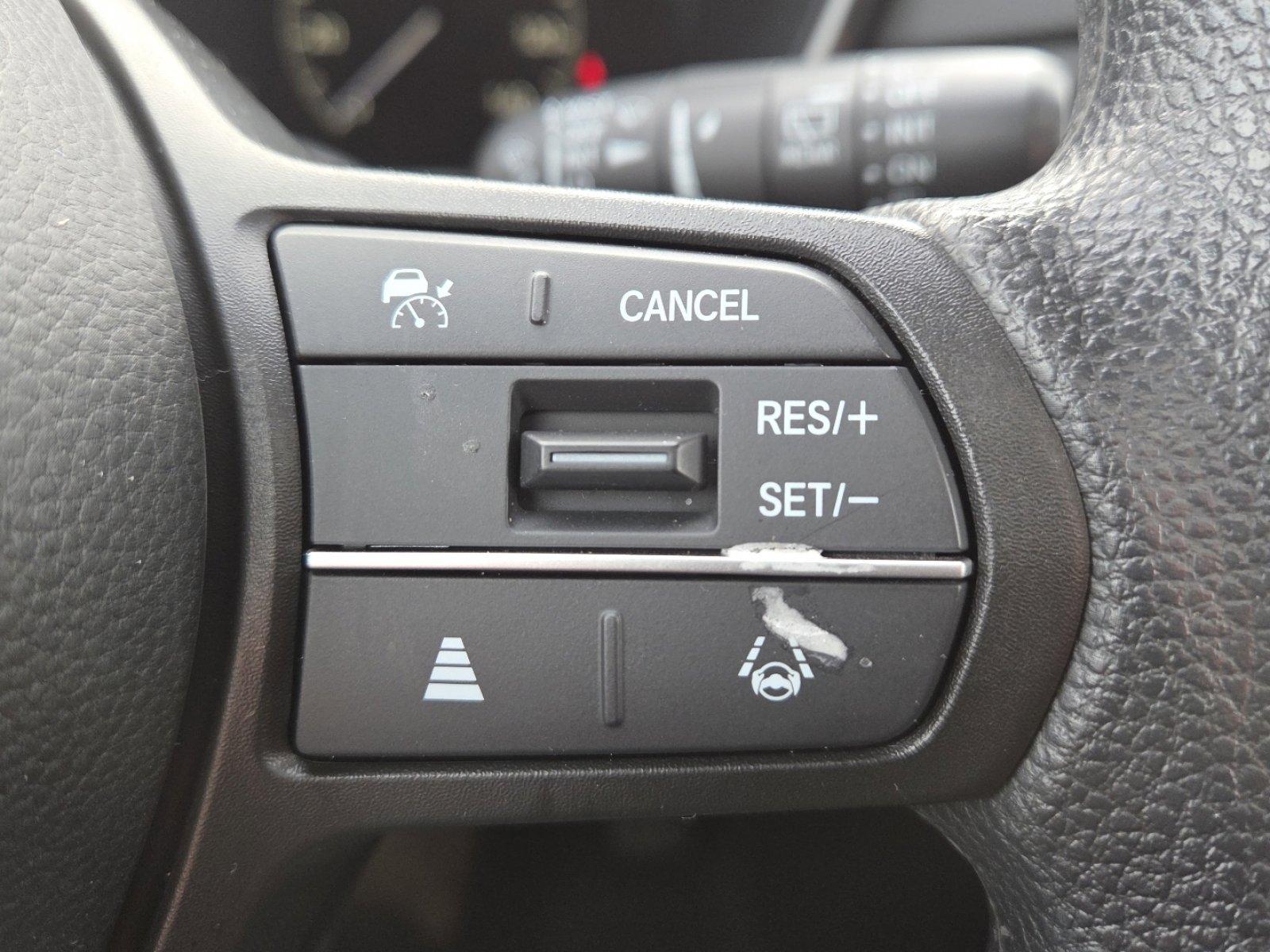 Used 2024 Honda CR-V EX image 6