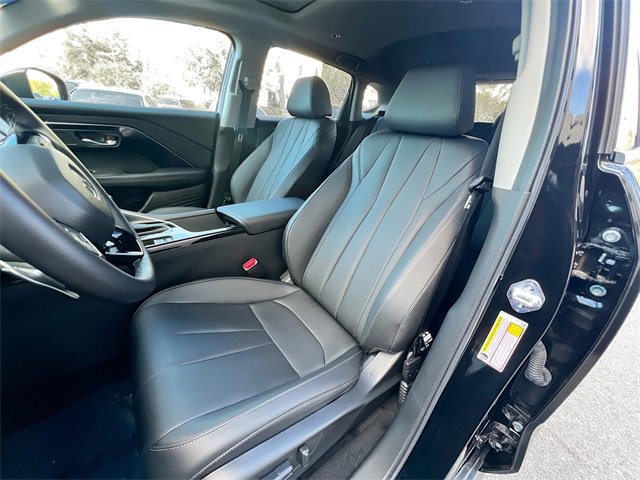 Used 2025 Acura ADX FWD image 9